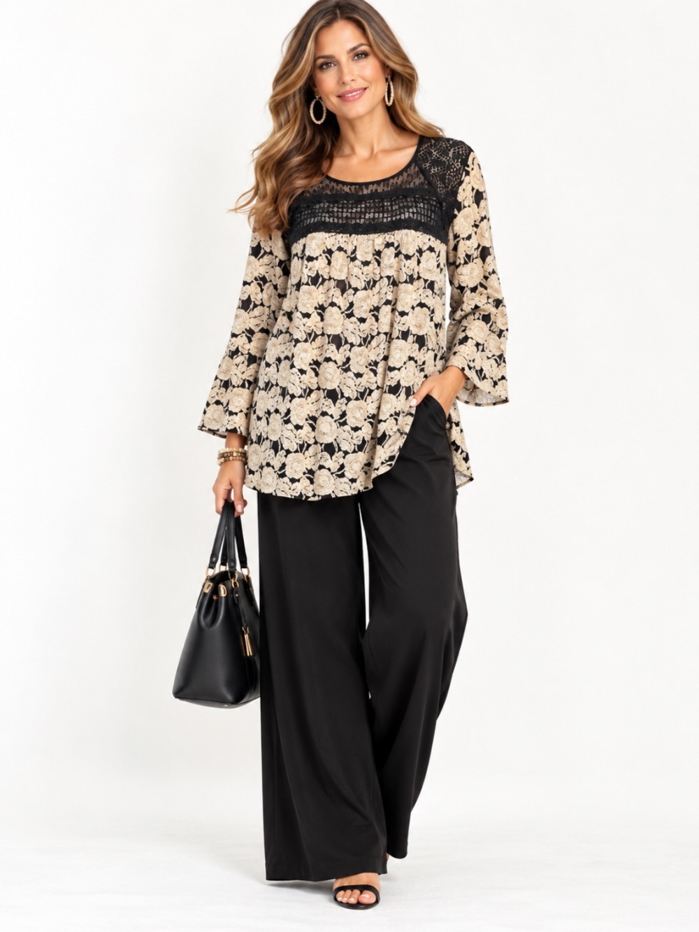 RYU Black and Cream Lace-Overlay Top Size: Large